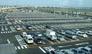 автоматизиран паркинг на летище